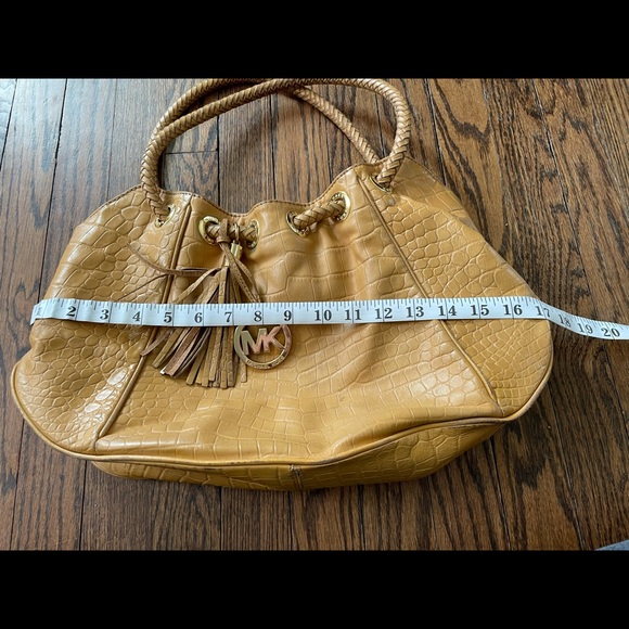 Michael Kors Bag - Picture 7 of 7